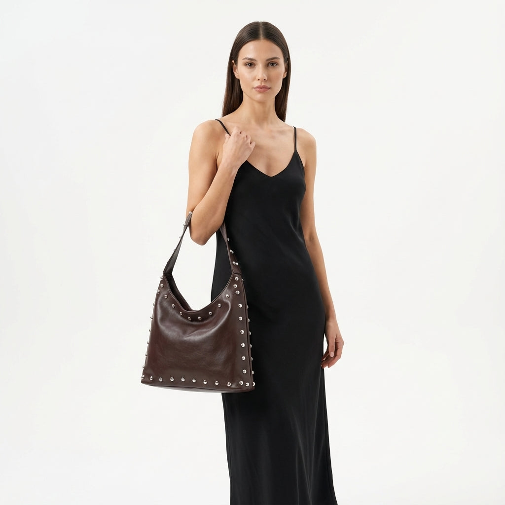 Çivili Omuz Çantası