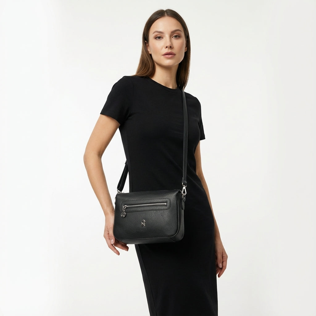 Kadın Fermuarlı Çok Gözlü Çapraz Askılı Omuz Çantası