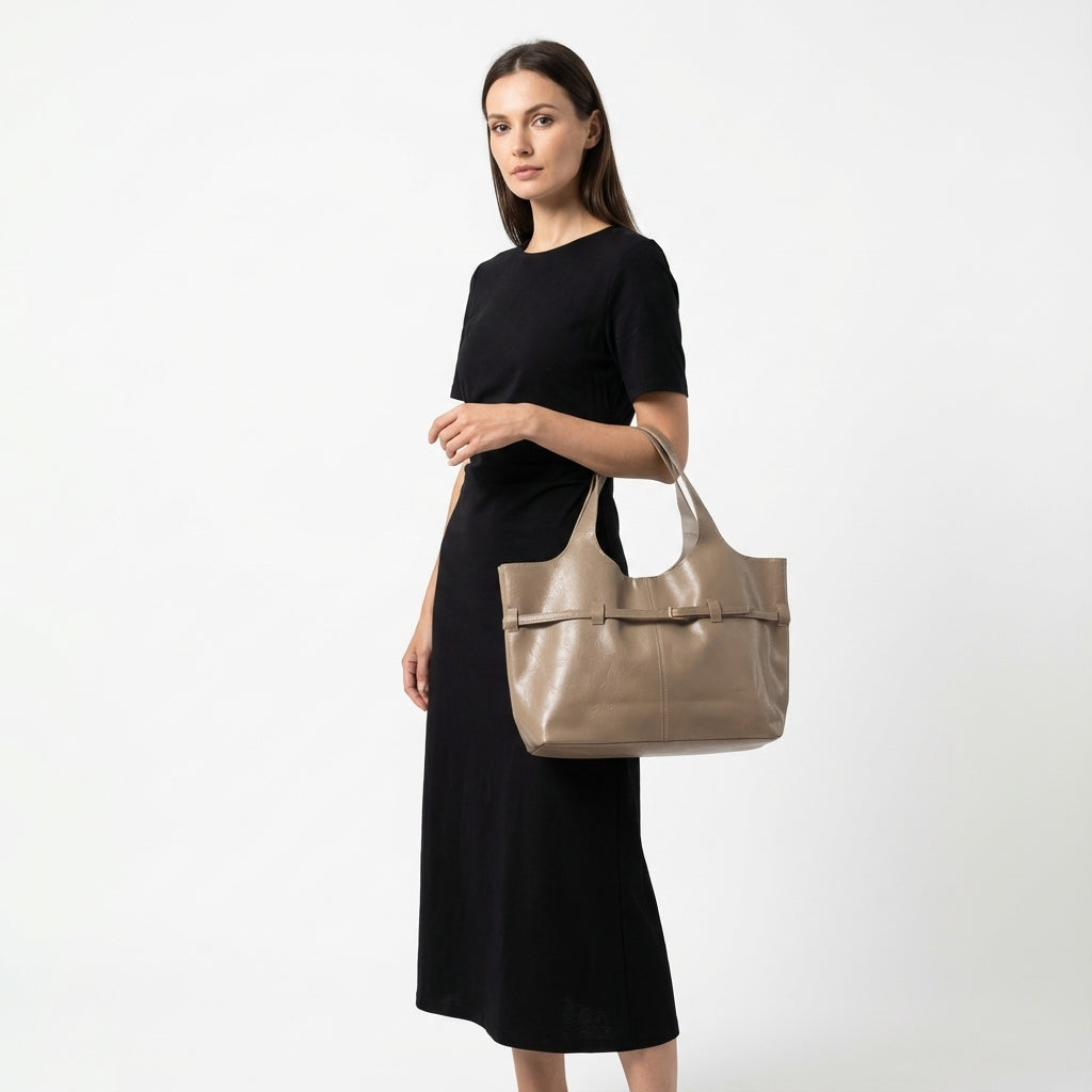 Kemer Detaylı Büyük Boy Kadın Omuz Çantası