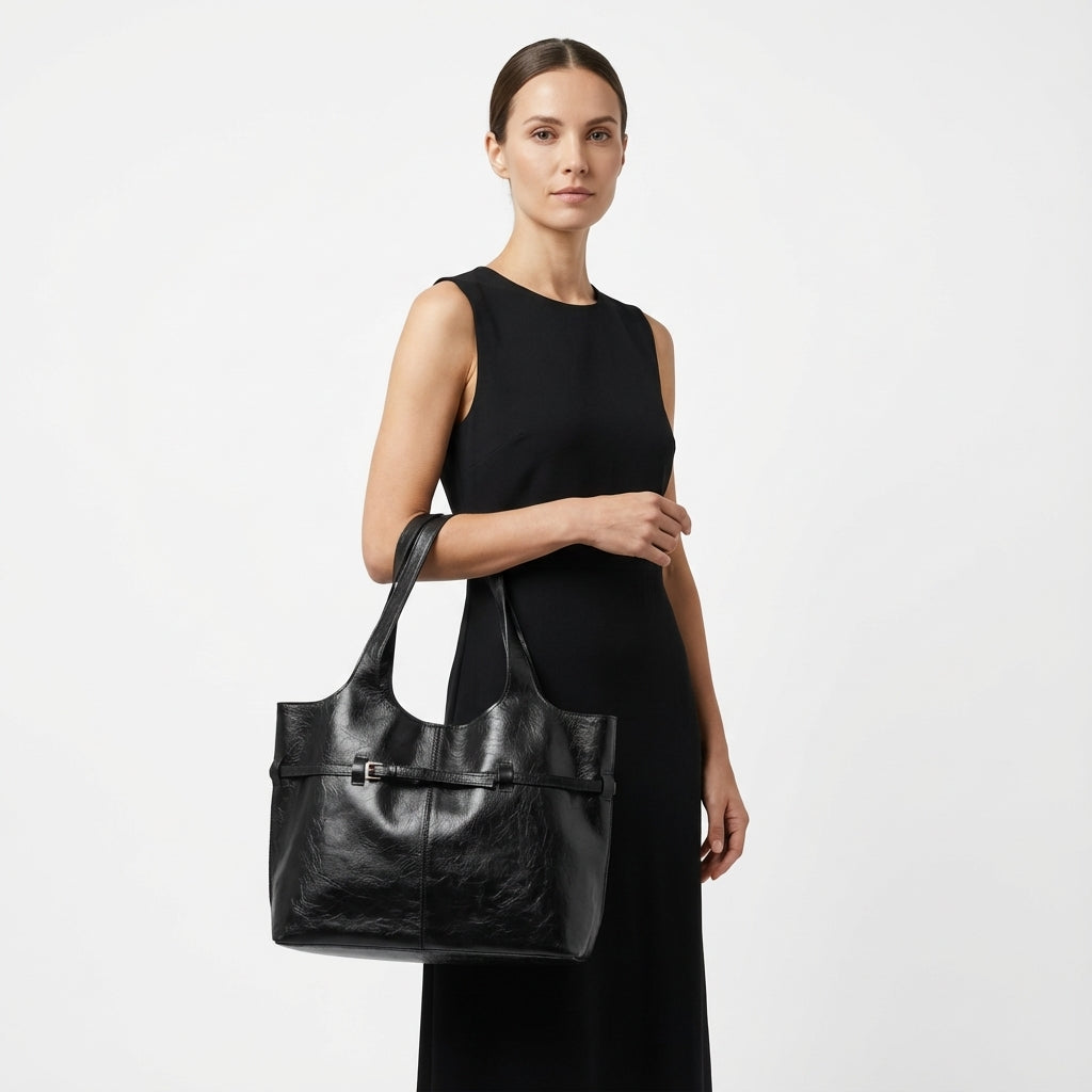 Kemer Detaylı Büyük Boy Kadın Omuz Çantası