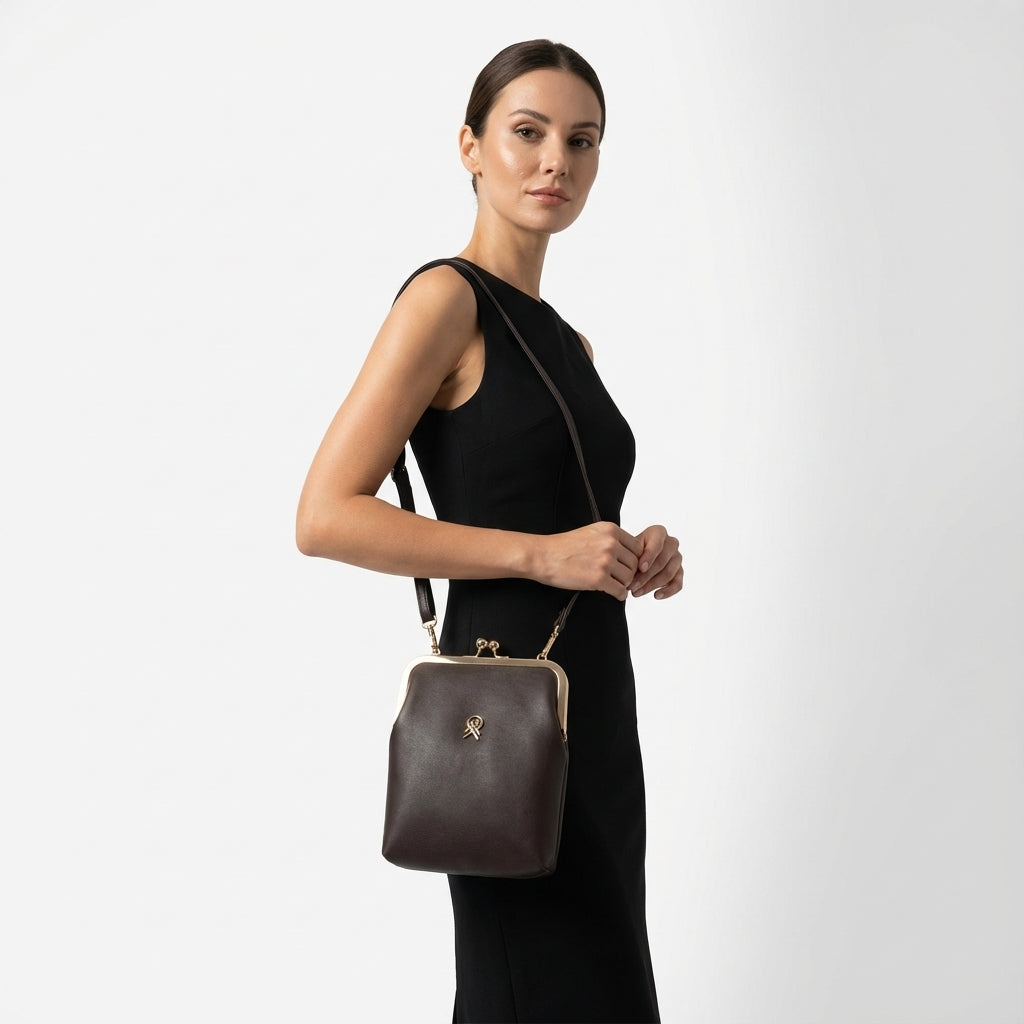 Klasik Klipsli Şık Kadın Çapraz Omuz Çantası