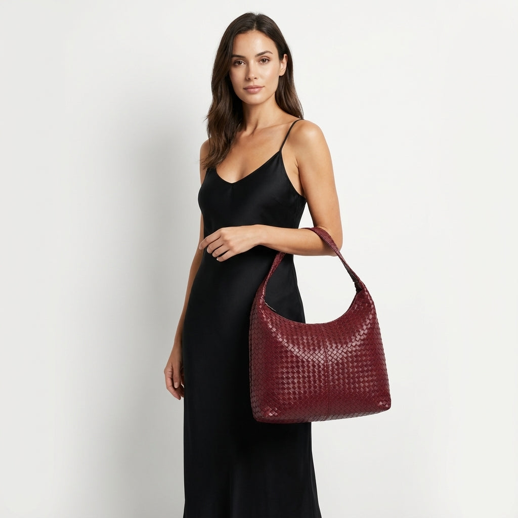 Modern Örgü Desenli Geniş Omuz Çantası