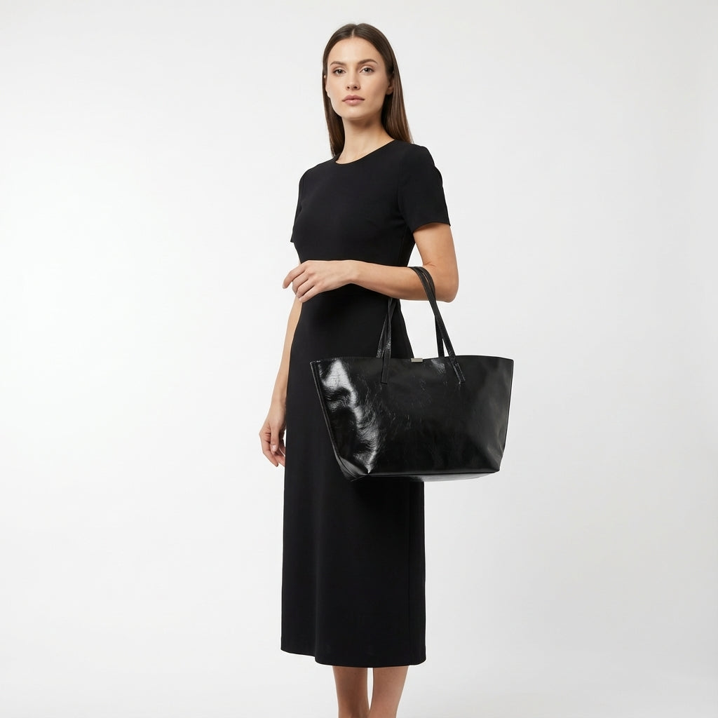 Parlak Dokulu Geniş Kadın Omuz Çantası